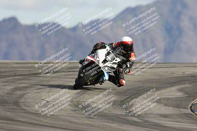 media/Nov-16-2025-Race Pace (Sun) [[8c5fa54630]]/Verified Riders/8-Turn 12 (120pm)/